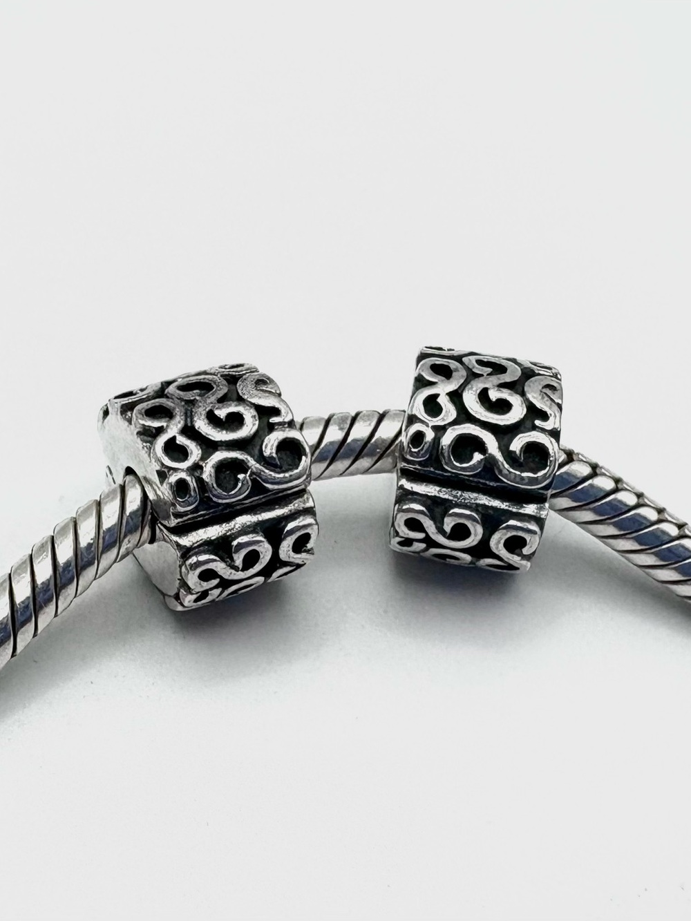 Pandora Serpentine Swirl Sterling Silver Clip Charms Set of 2
